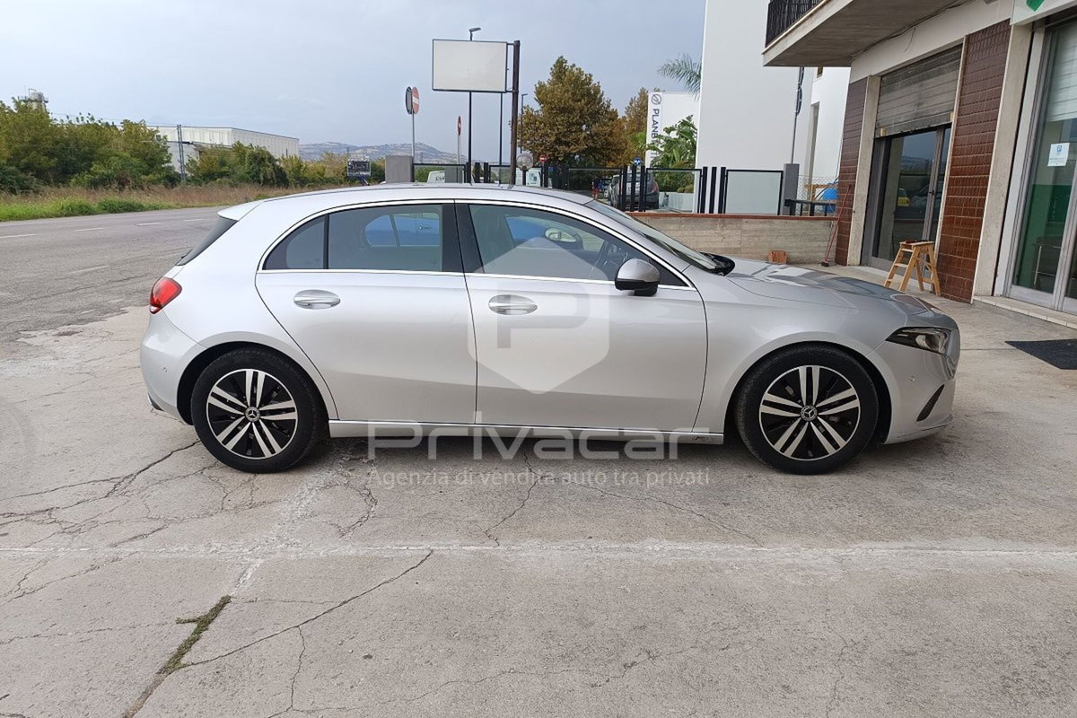 Mercedes-Benz Classe A 180 d Automatic Business (4)