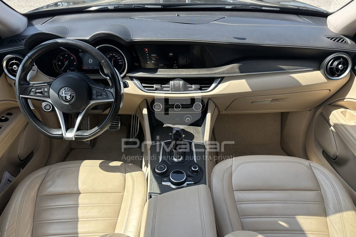 Alfa Romeo Stelvio Stelvio 2.2 Turbodiesel 210 CV AT8 Q4 Executive (10)