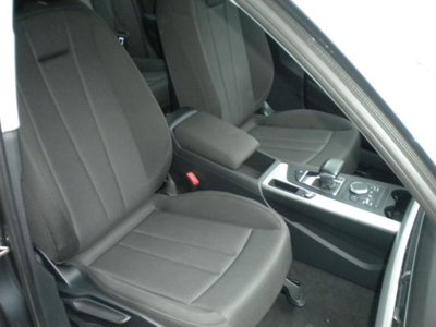 Audi A4 Avant 35 TDI S tronic Design (10)