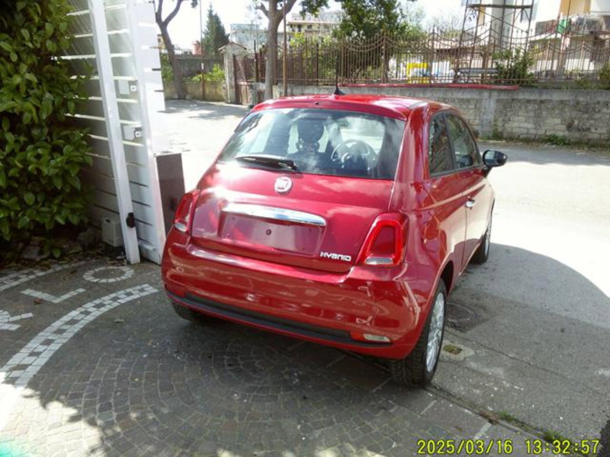 Fiat 500 1.0 Hybrid Connect (4)