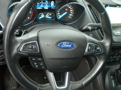 Ford Kuga 2.0 TDCI 180 CV S&S 4WD Powershift Vignale (11)