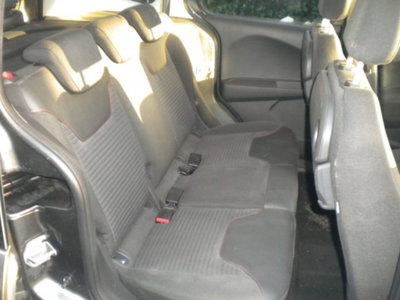 Ford Tourneo Courier 1.5 TDCI 100 CV Sport (8)