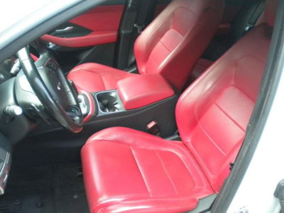 Jaguar E-Pace 2.0D 180 CV AWD aut. R-Dynamic HSE (15)