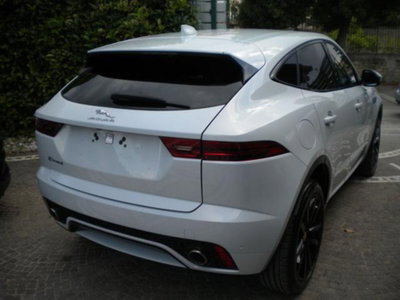 Jaguar E-Pace 2.0D 180 CV AWD aut. R-Dynamic HSE (6)