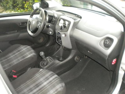 Peugeot 108 82 5 porte Active (15)