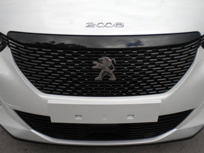 Peugeot 2008 1.2 puretech Allure s&s 100cv (12)