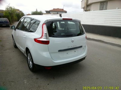 Renault Scenic E-Tech Electric 1.5 dCi 110CV EDC Energy (6)