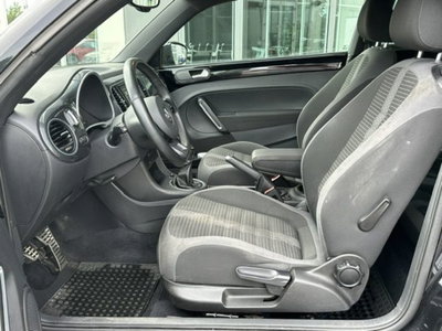 Volkswagen Maggiolino 2.0 TDI Sport (12)