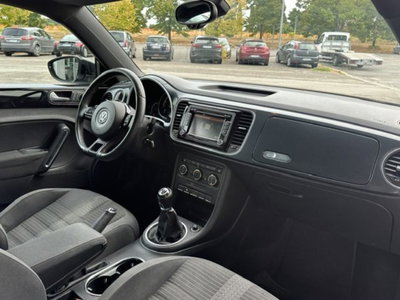 Volkswagen Maggiolino 2.0 TDI Sport (13)