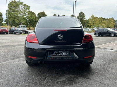Volkswagen Maggiolino 2.0 TDI Sport (9)