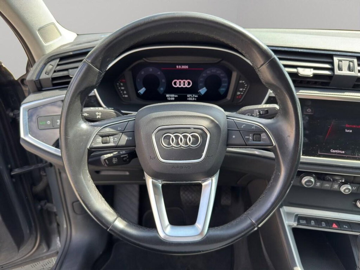 Audi Q3 Sportback 35 TDI quattro S tronic Business Plus (10)