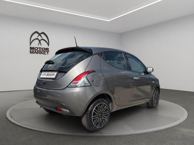 Lancia Ypsilon 1.0 FireFly 5 porte S&S Hybrid Gold Plus (7)