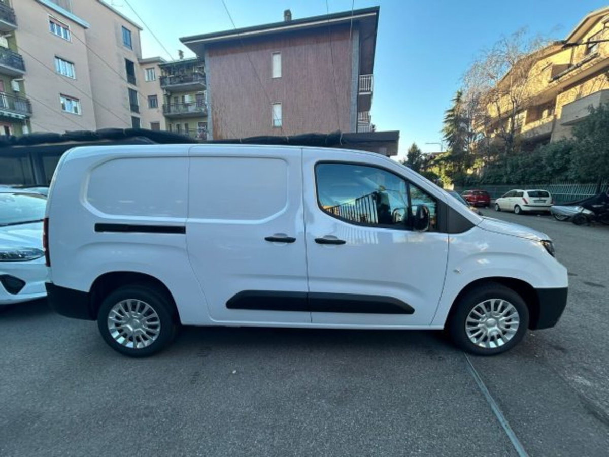 Toyota Proace City City 1.5D 100 CV S&S PL 4p. Comfort (3)