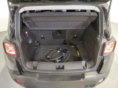 Jeep Renegade 1.3 T4 190CV PHEV 4xe AT6 Limited (11)