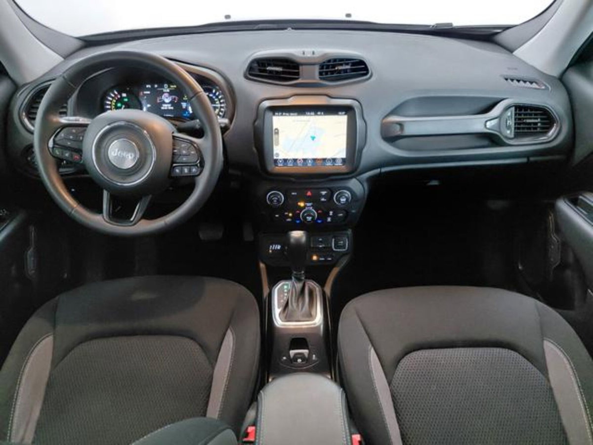 Jeep Renegade 1.3 T4 190CV PHEV 4xe AT6 Limited (6)