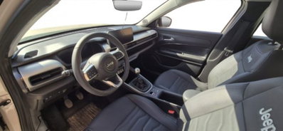 Jeep Avenger 1.2 turbo Longitude fwd 100cv (5)