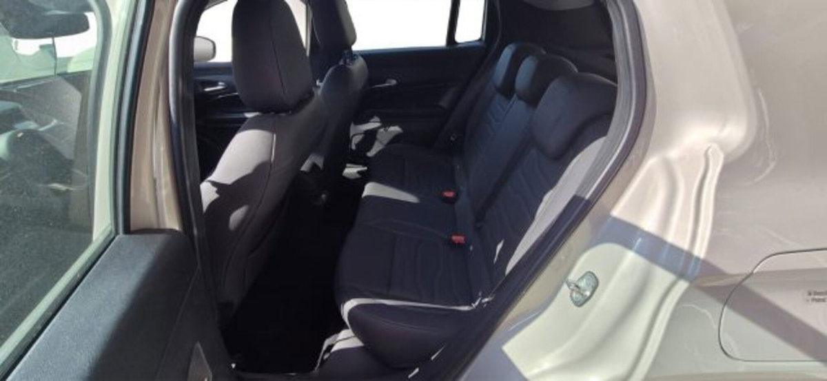 Jeep Avenger 1.2 turbo Longitude fwd 100cv (8)