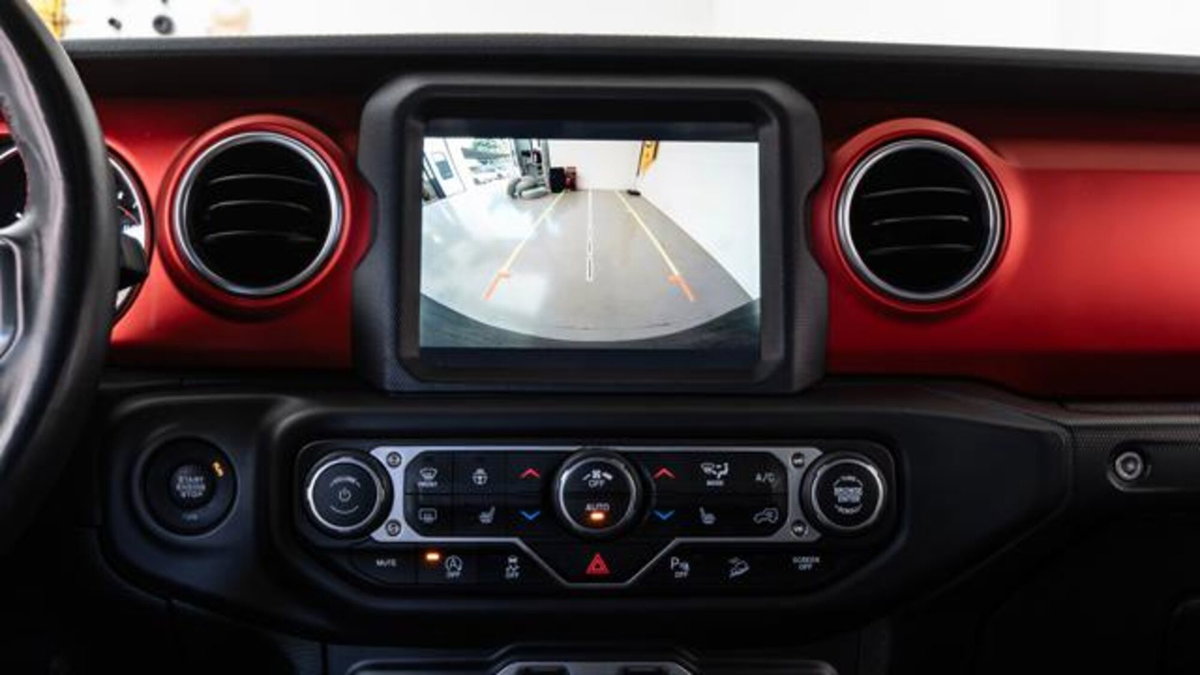Jeep Wrangler Unlimited 2.2 Mjt II Rubicon (15)