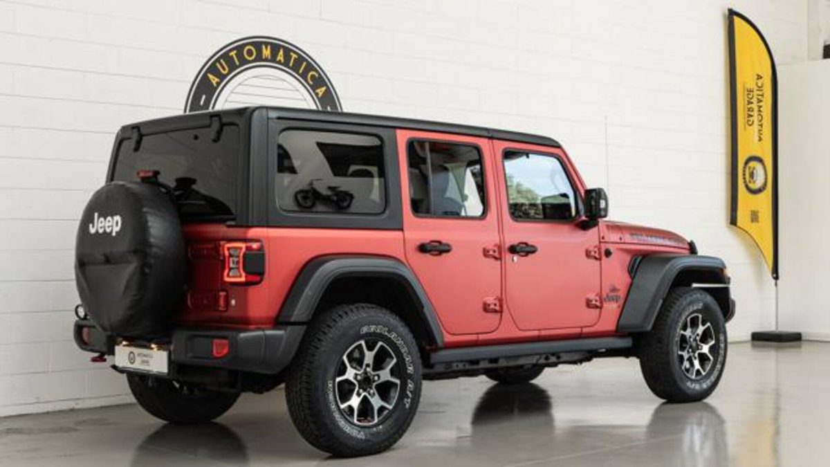 Jeep Wrangler Unlimited 2.2 Mjt II Rubicon (6)