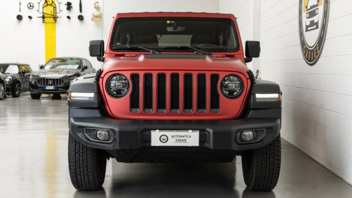 Jeep Wrangler Unlimited 2.2 Mjt II Rubicon (9)