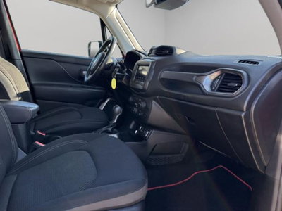 Jeep Renegade 1.6 Mjt DDCT 120 CV Business (16)