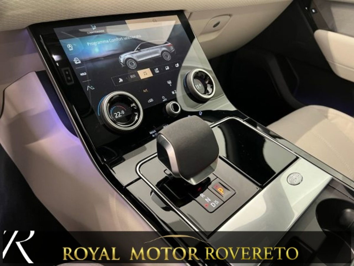 Land Rover Range Rover Velar 2.0D I4 204 CV R-Dynamic SE (11)