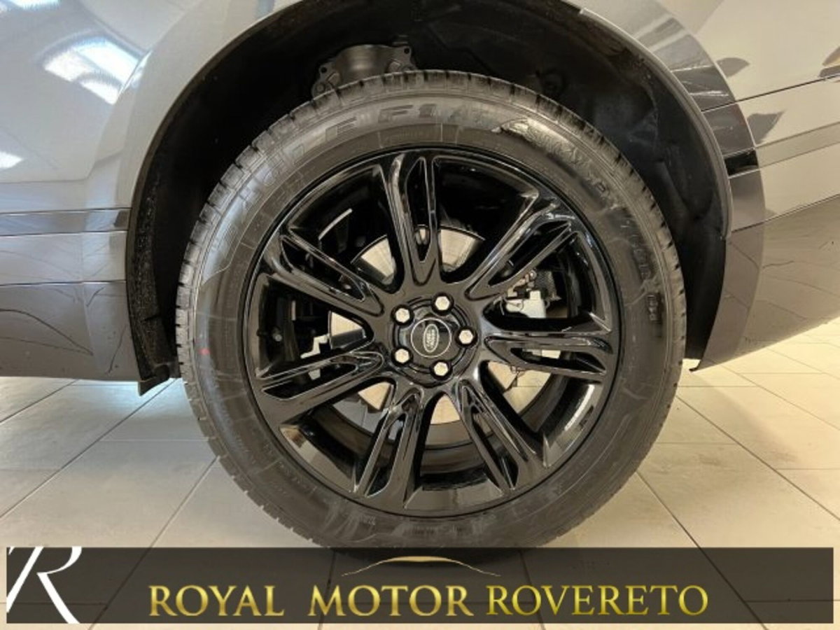 Land Rover Range Rover Velar 2.0D I4 204 CV R-Dynamic SE (4)