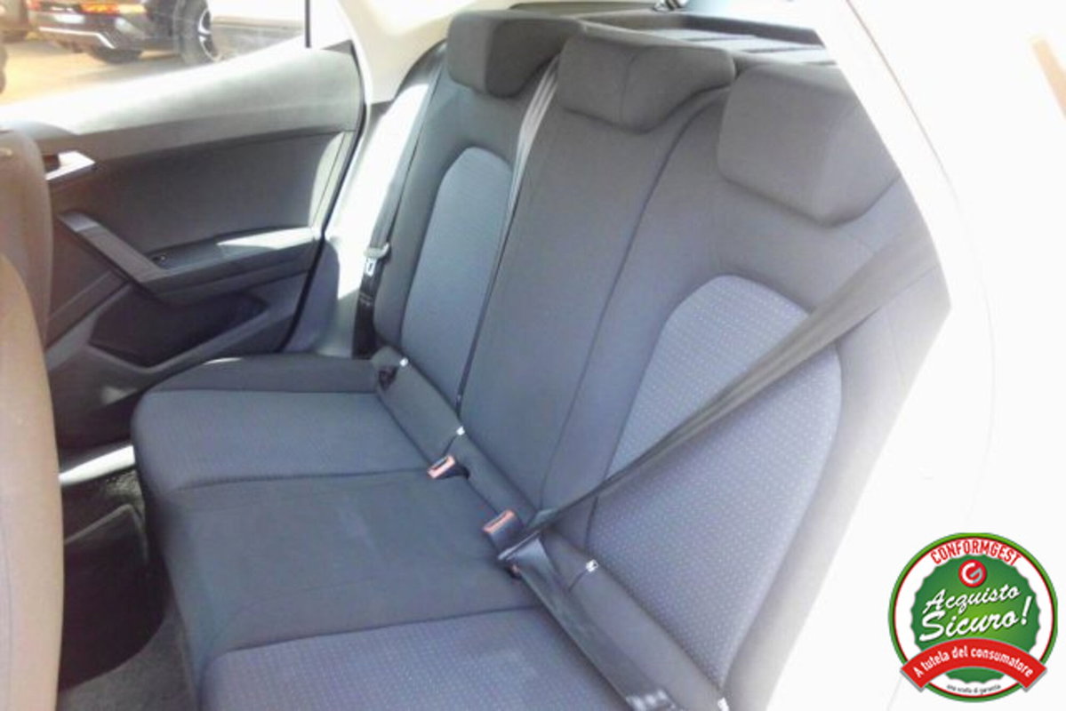 SEAT Arona 1.0 EcoTSI Style (13)