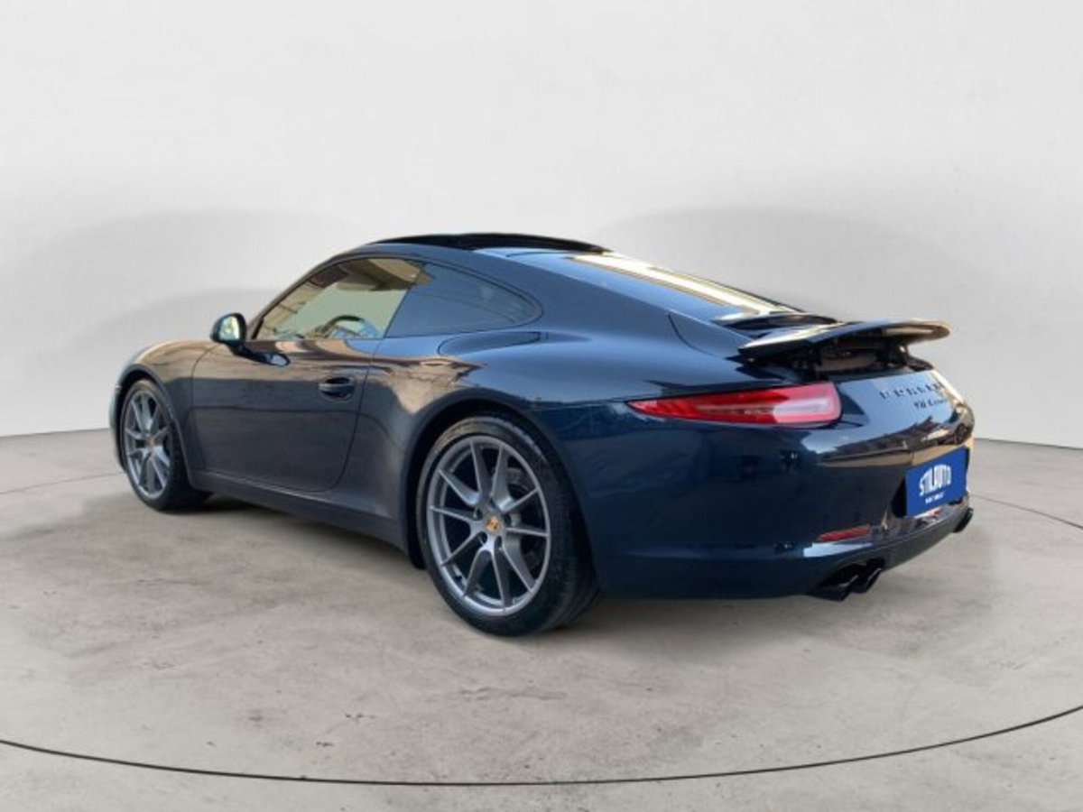 Porsche 911 Coupé 3.4 Carrera (3)