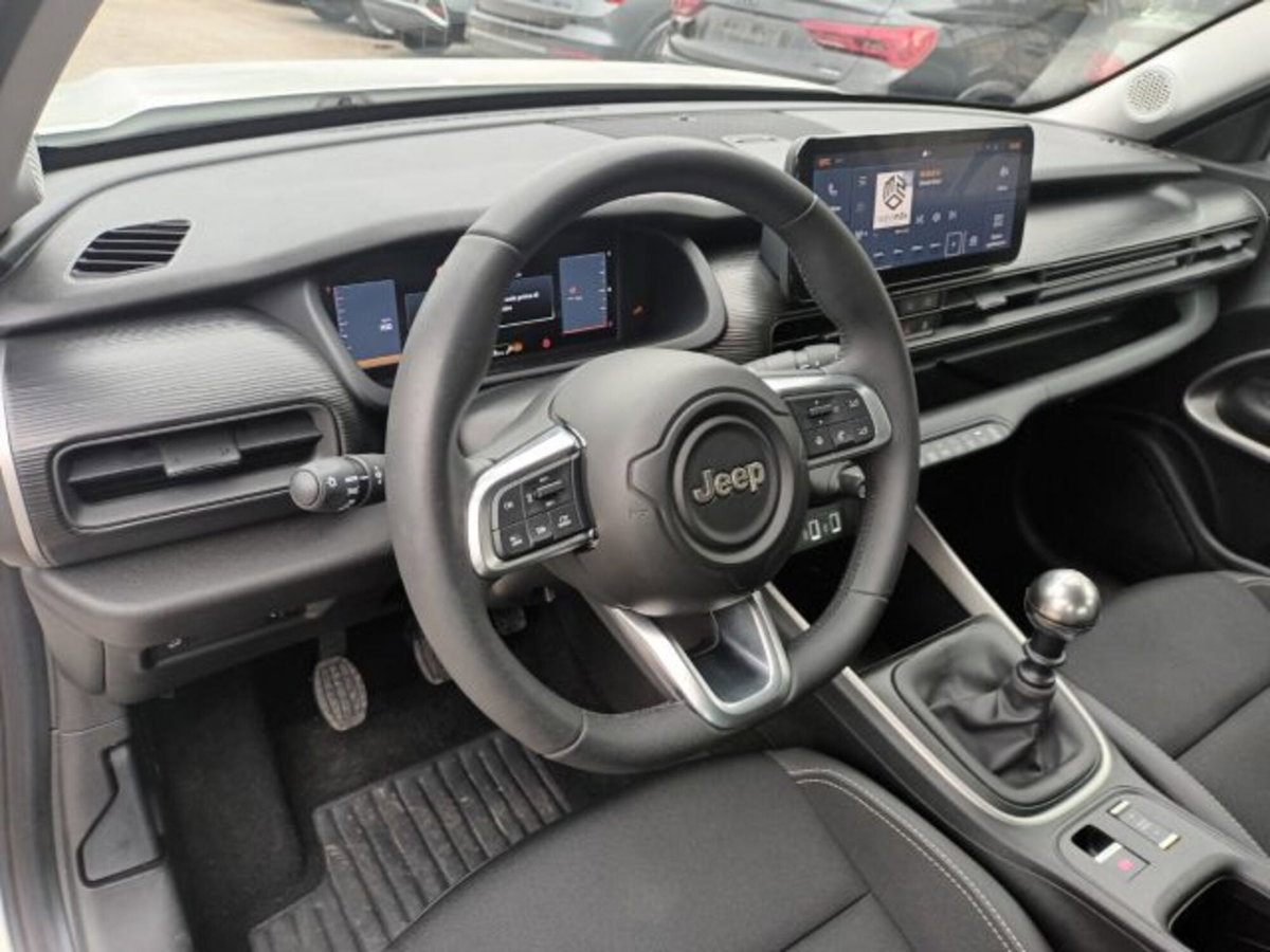 Jeep Avenger 1.2 turbo Altitude fwd 100cv (11)