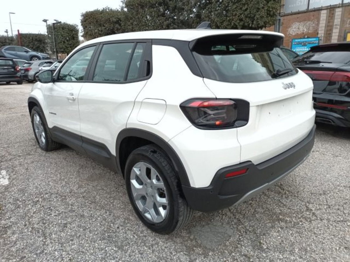 Jeep Avenger 1.2 turbo Altitude fwd 100cv (3)