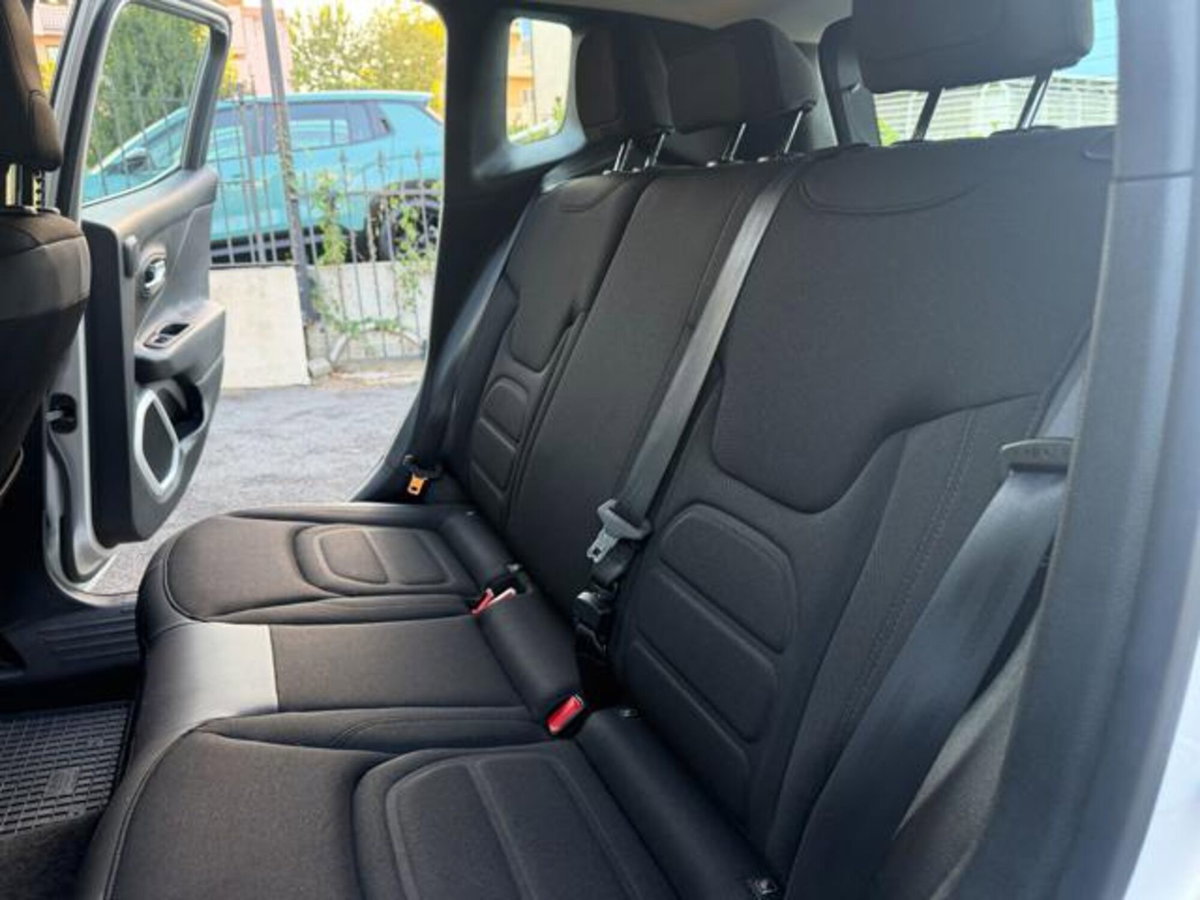Jeep Renegade 1.6 Mjt 120 CV Limited (12)