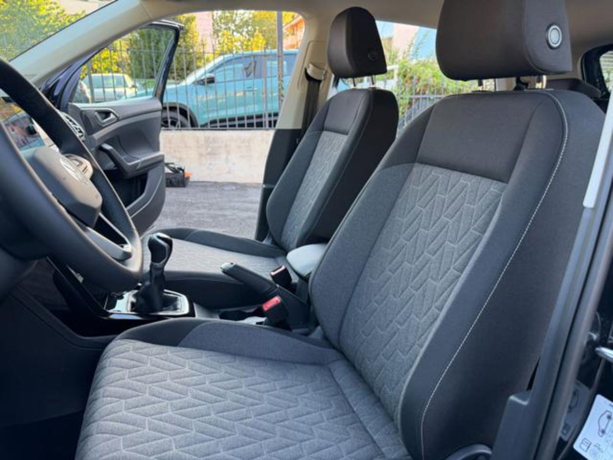 Volkswagen T-Cross 1.0 tsi Edition 95cv (8)