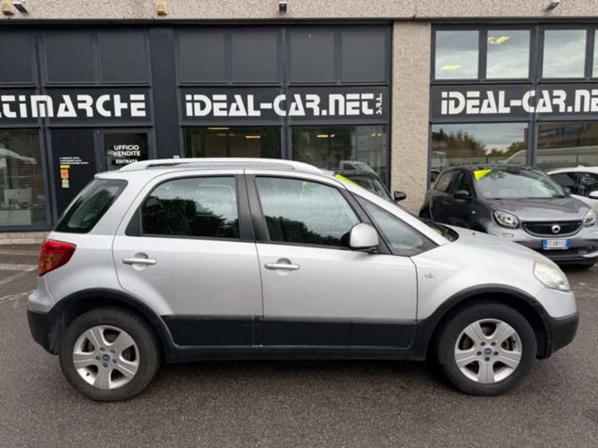 Fiat Sedici 1.9 MJT 4x4 Emotion (2)