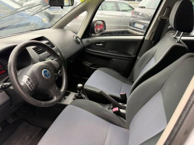 Fiat Sedici 1.9 MJT 4x4 Emotion (6)