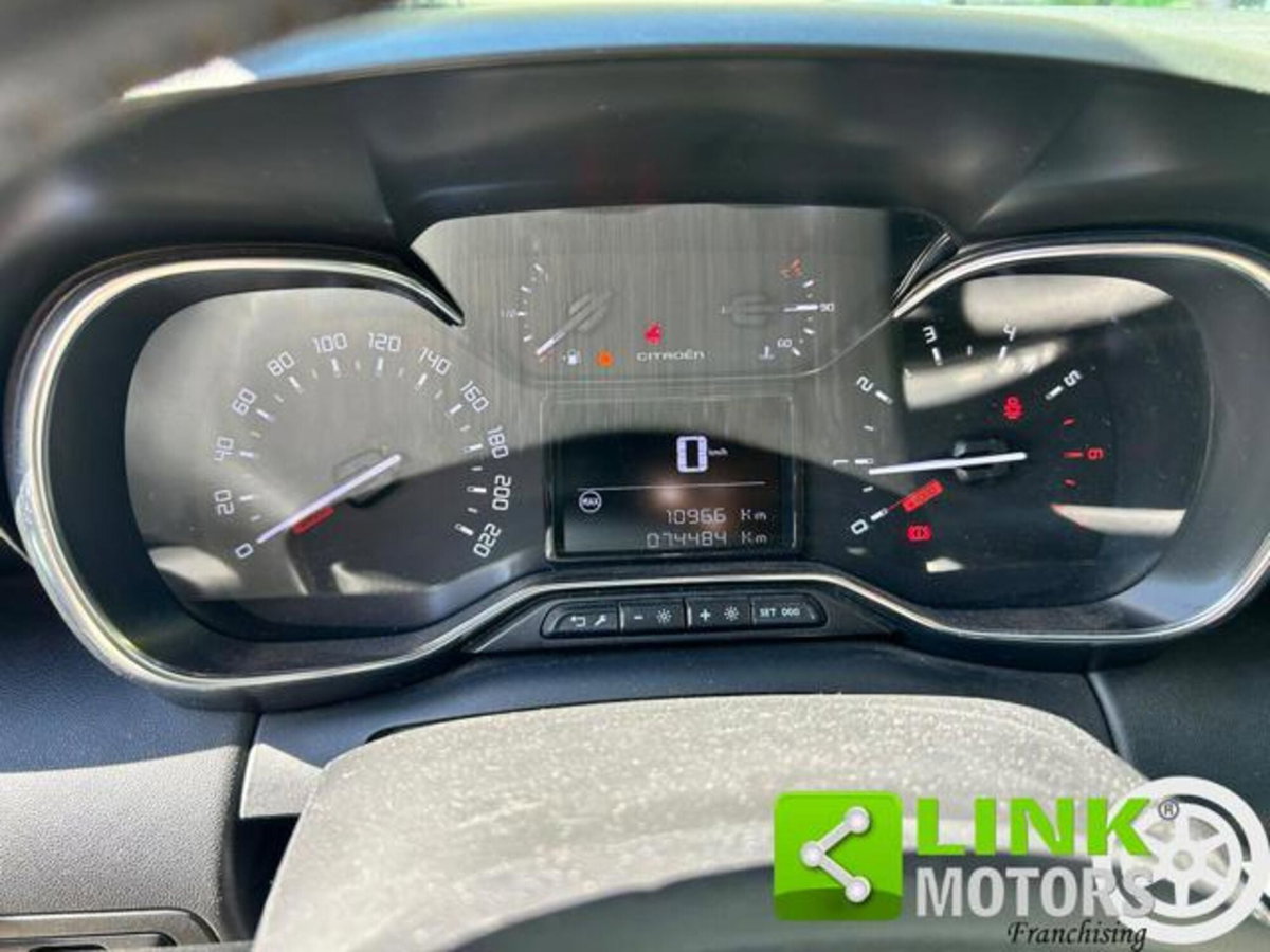 Citroen C3 Aircross BlueHDi 100 S&S Shine (14)