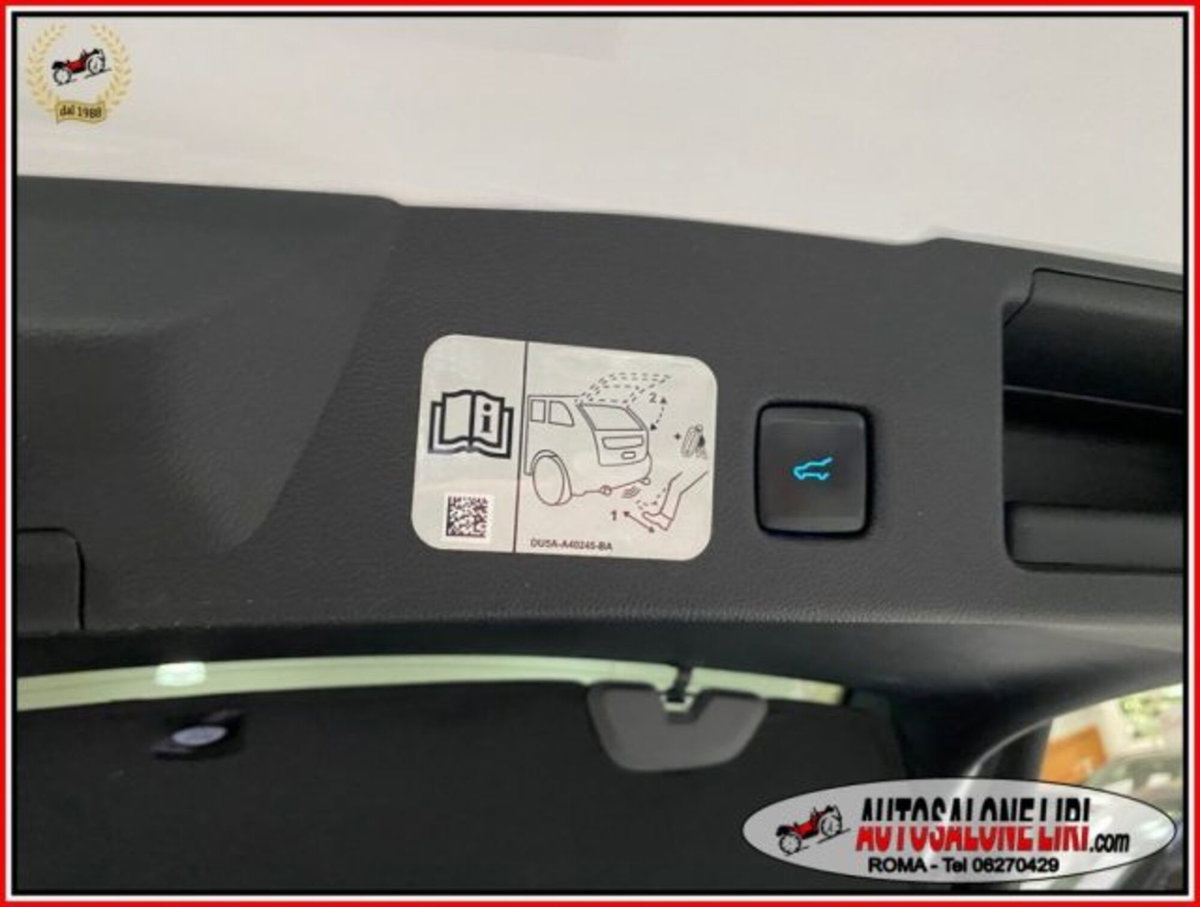 Ford Kuga 2.5 Plug In Hybrid 225 CV CVT 2WD ST-Line (13)