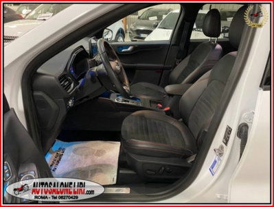 Ford Kuga 2.5 Plug In Hybrid 225 CV CVT 2WD ST-Line (20)