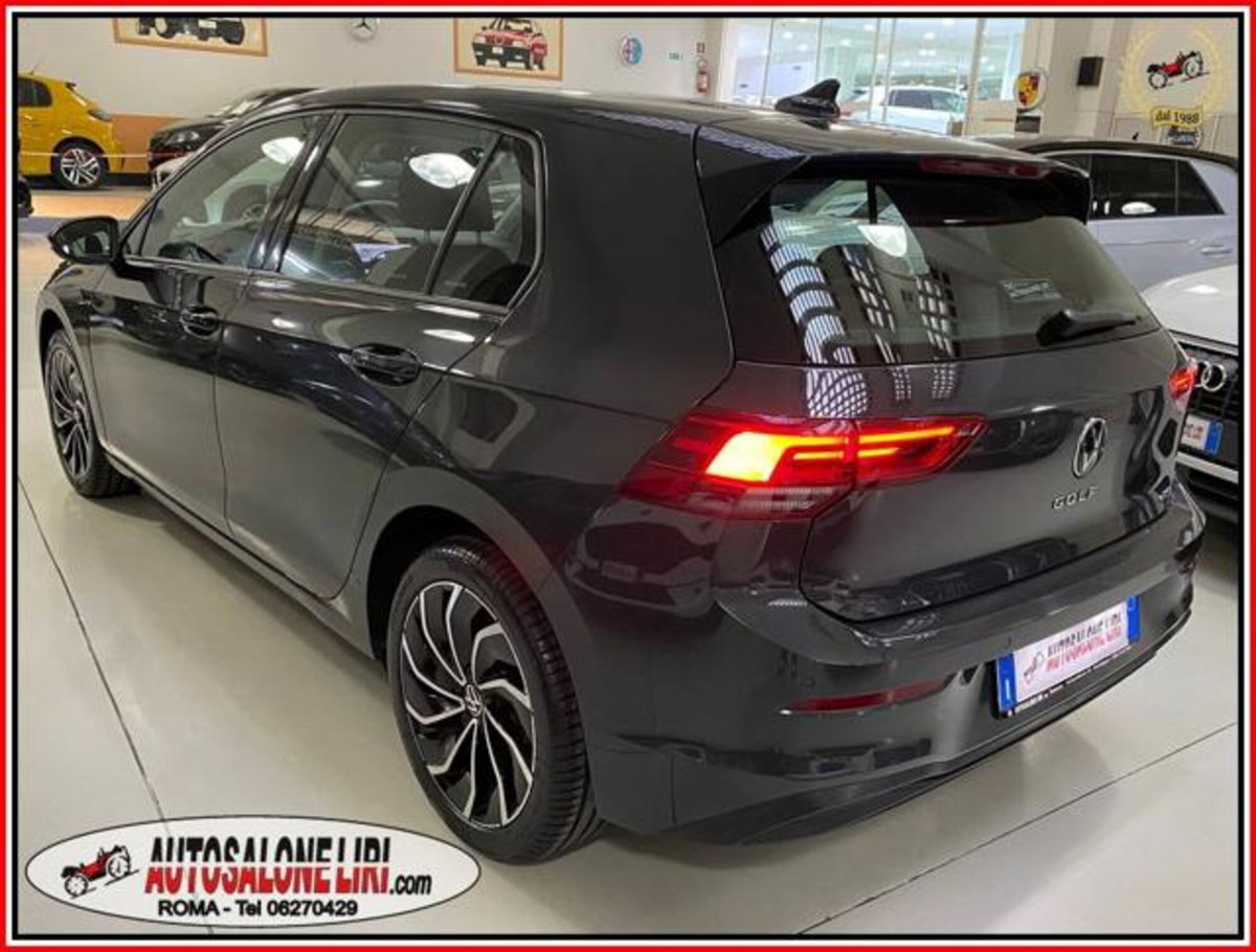 Volkswagen Golf 1.0 eTSI EVO DSG Life (4)