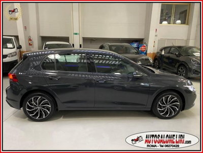 Volkswagen Golf 1.0 eTSI EVO DSG Life (9)