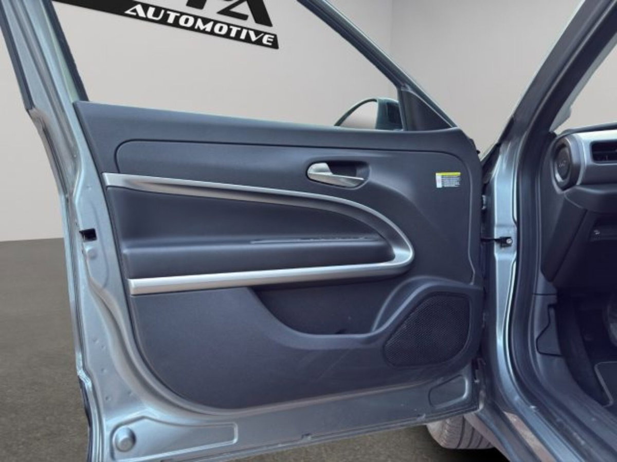 Jeep Avenger 1.2 turbo Summit fwd 100cv (12)