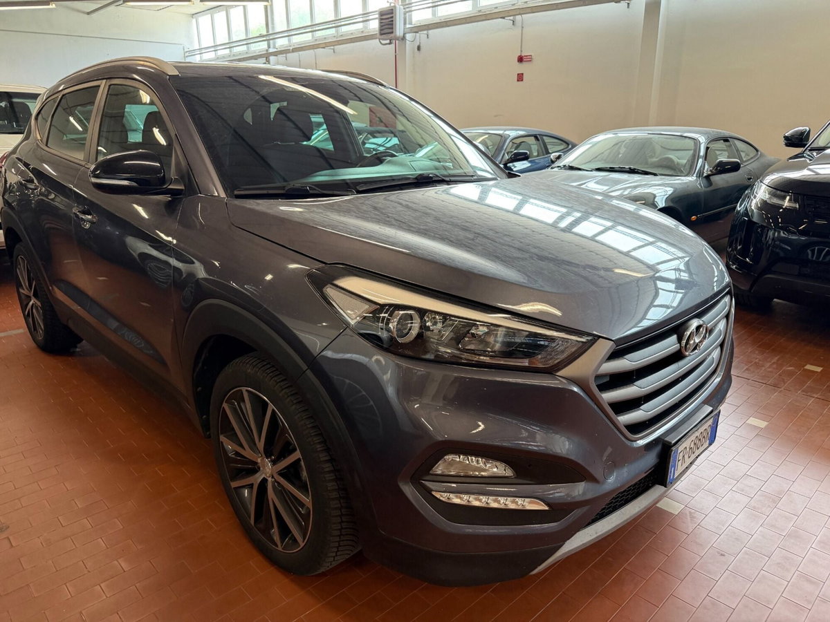Hyundai Tucson 2.0 CRDi 4WD aut. Comfort (2)