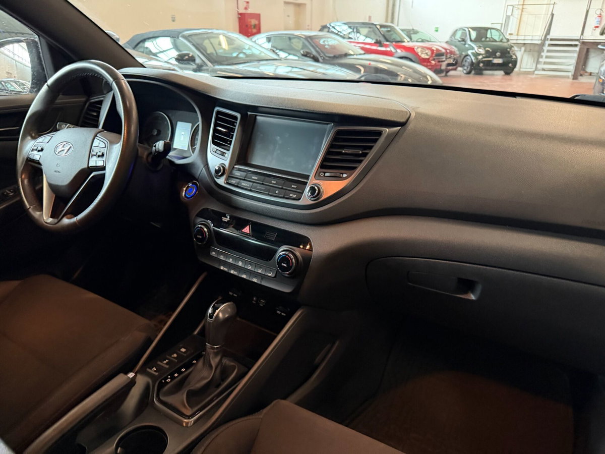 Hyundai Tucson 2.0 CRDi 4WD aut. Comfort (8)