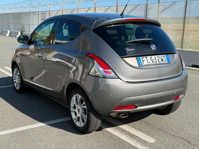 Lancia Ypsilon 1.2 69 CV 5 porte GPL Ecochic Platinum (5)