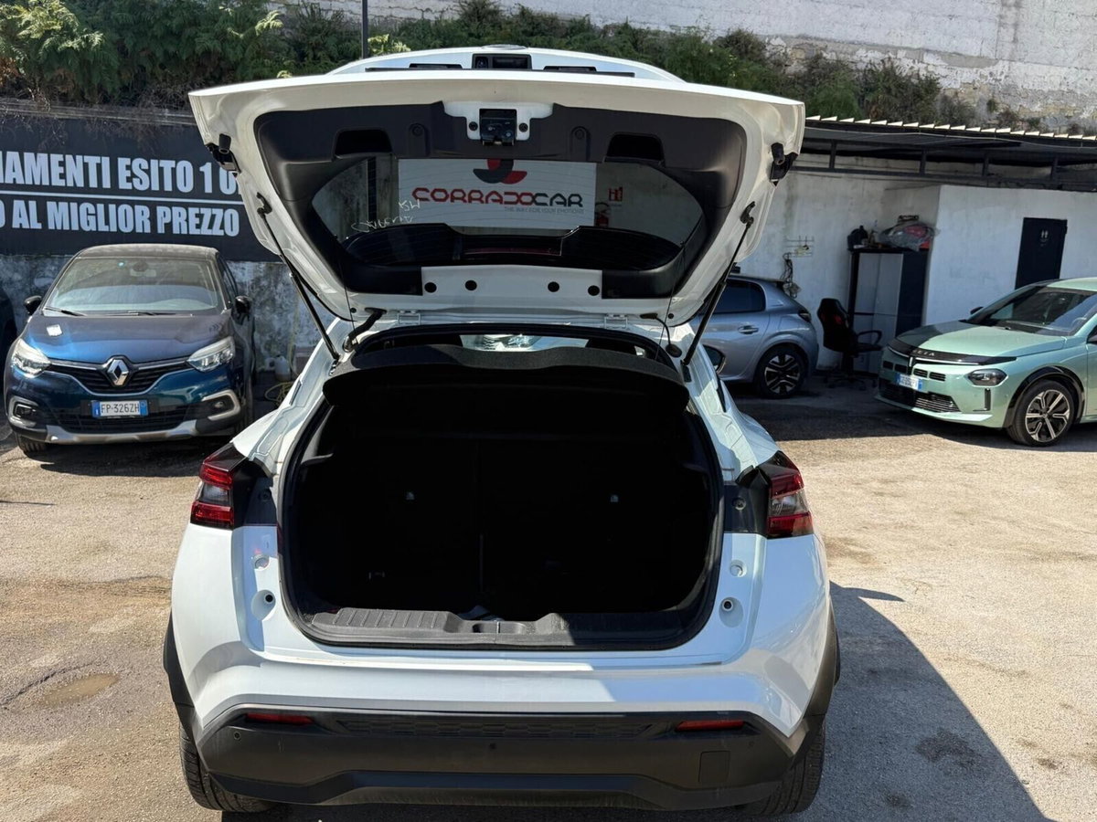 Nissan Juke 1.0 dig-t N-Connecta 114cv (19)