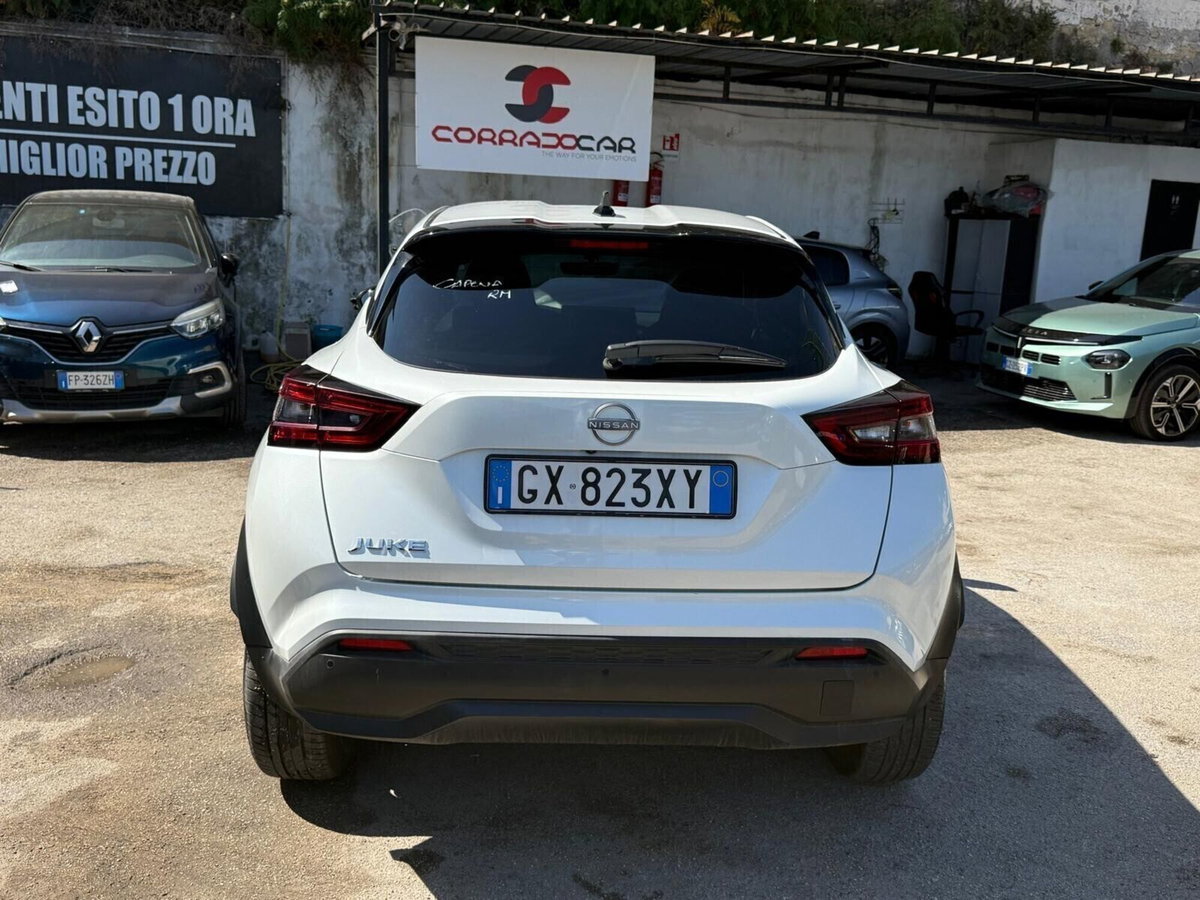 Nissan Juke 1.0 dig-t N-Connecta 114cv (5)