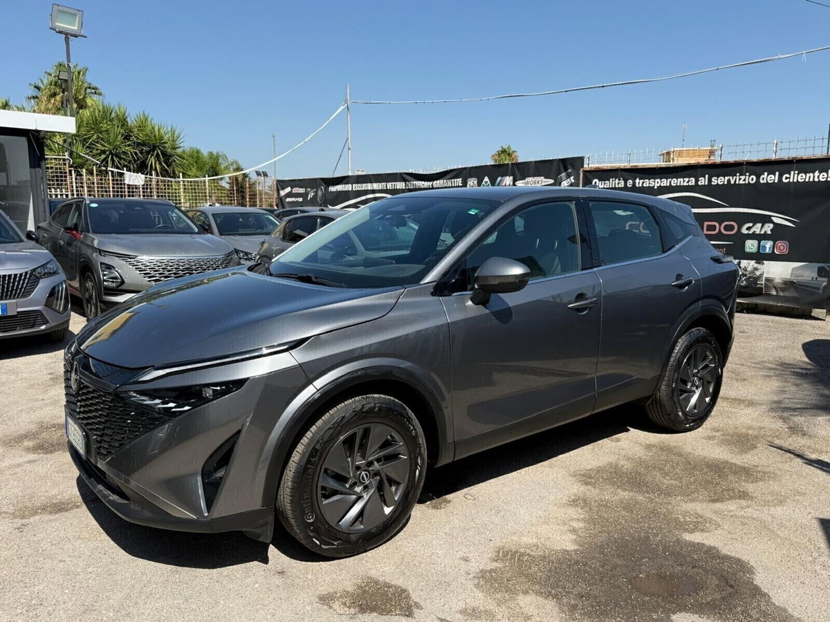 Nissan Qashqai 1.3 mhev Acenta 2wd 140cv (3)