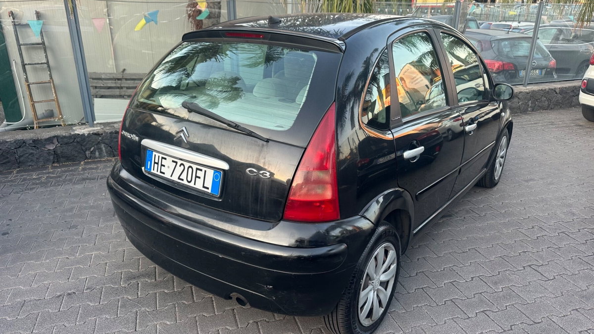 Citroen C3 1.6 HDi 90CV Exclusive (2)