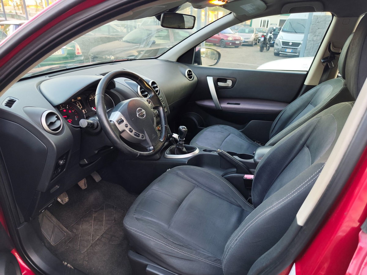 Nissan Qashqai 1.5 dCi Acenta (6)