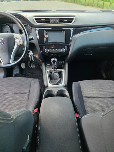 Nissan Qashqai 1.5 dCi DPF Tekna (11)